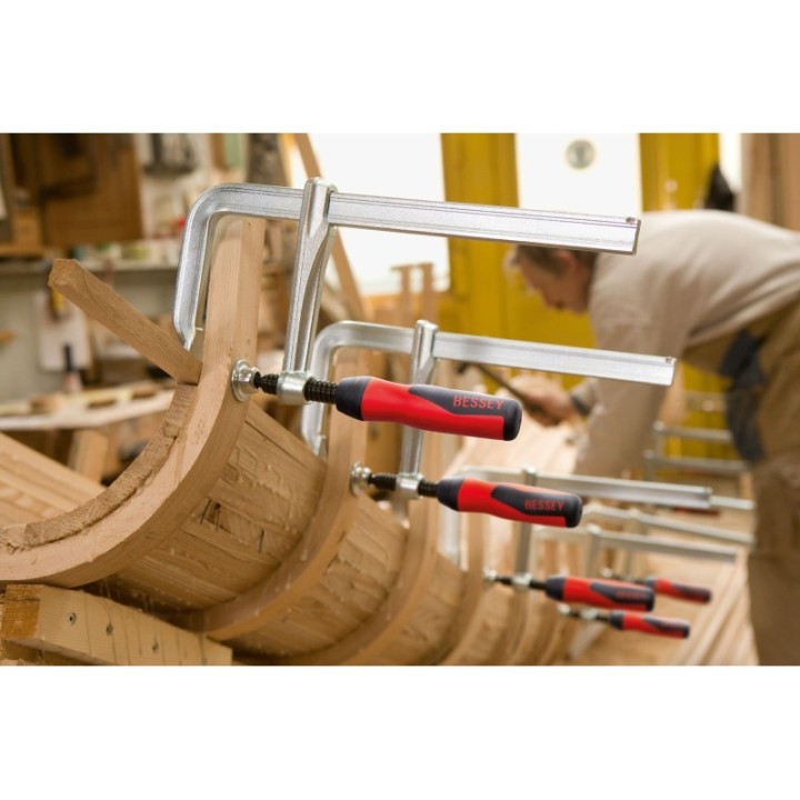 Σφιγκτήρας βίδας ολοχάλυβος με λαβή 2K BESSEY GZ30-12-2K 300x120 mm